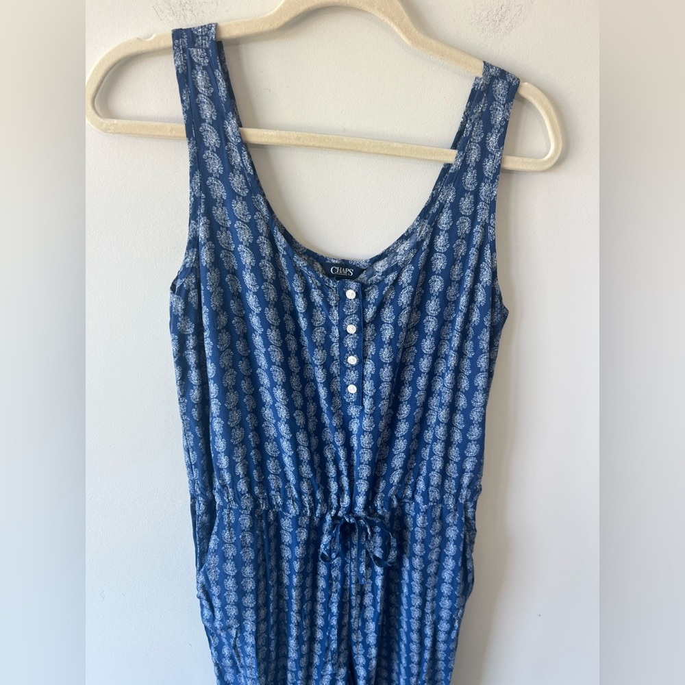 Chaps by Ralph Lauren Blue Summer Sleeveless Jumpsuit Size M Pockets - Picture 2 of 9